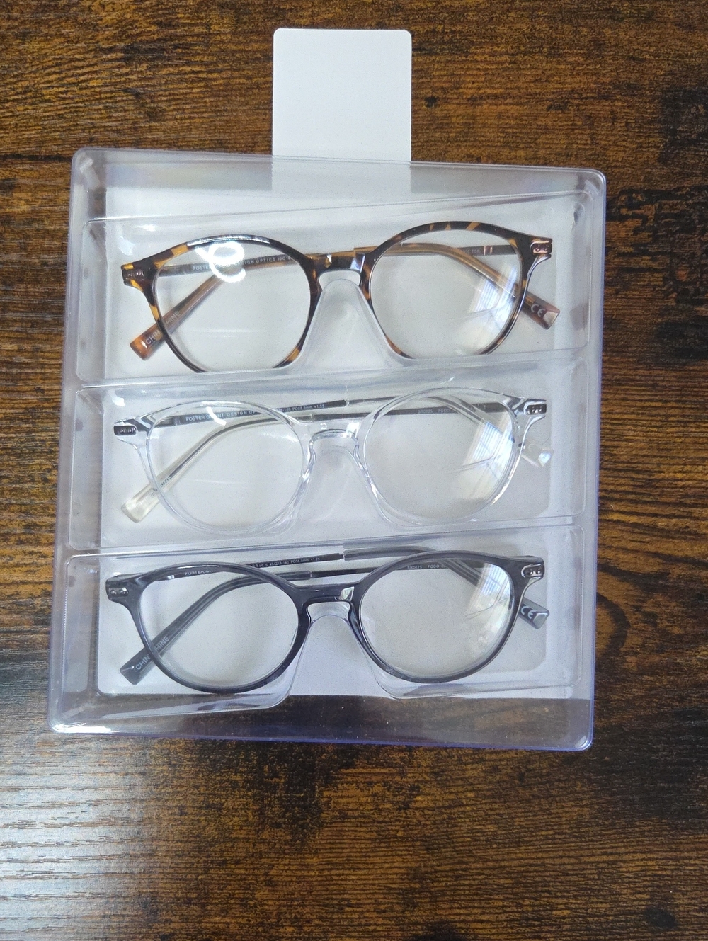 Foster Grant Design Optics Reading Glasses 3 Pack +1.25 Case